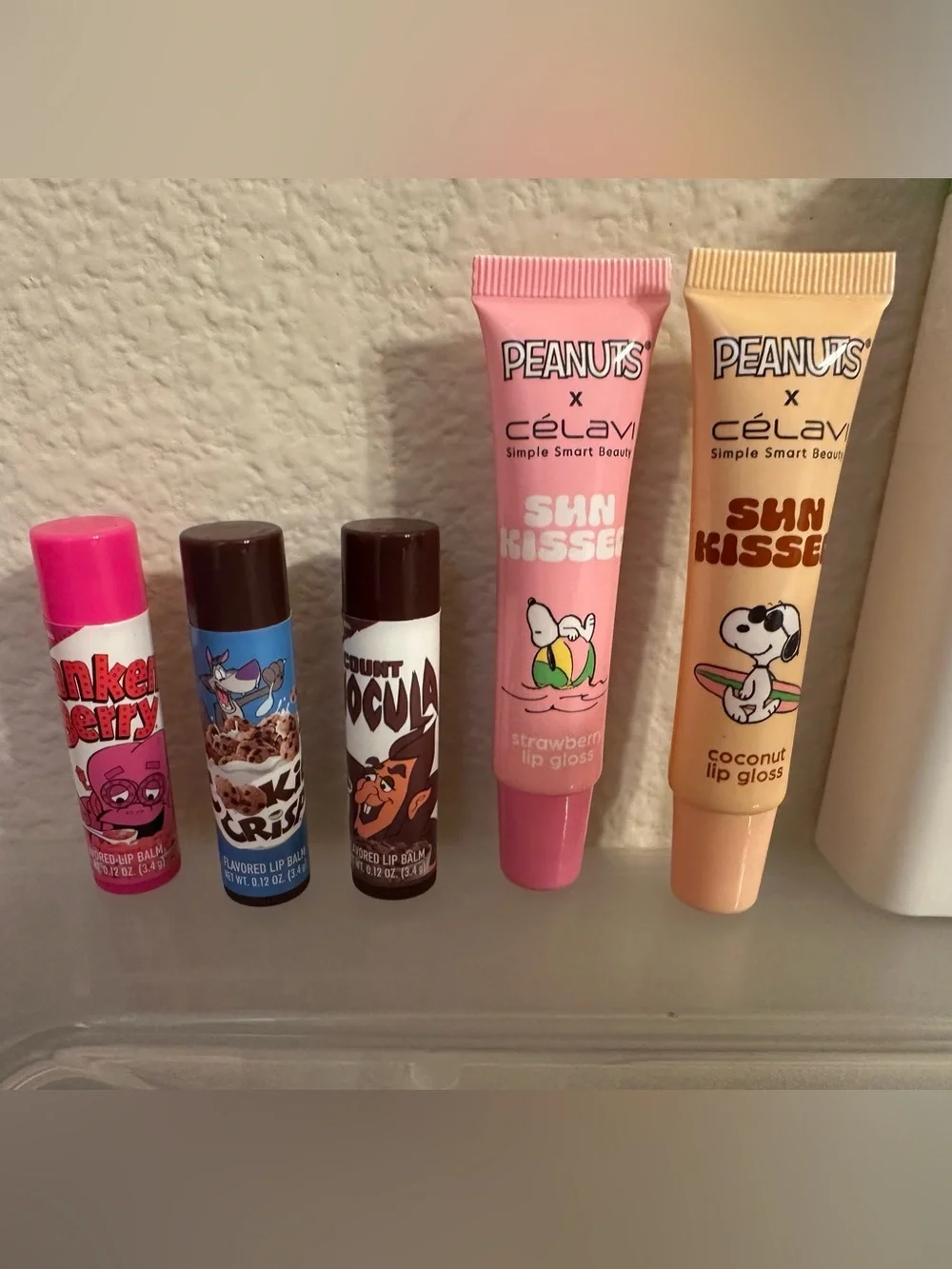 Drunk Elephant Body Scrub , shampoo, 3 chapsticks, 2 celavi lipglosses